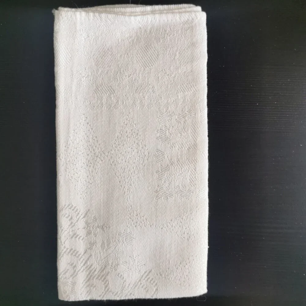 White Cloth Floral Pattern Napkin,‎ 14